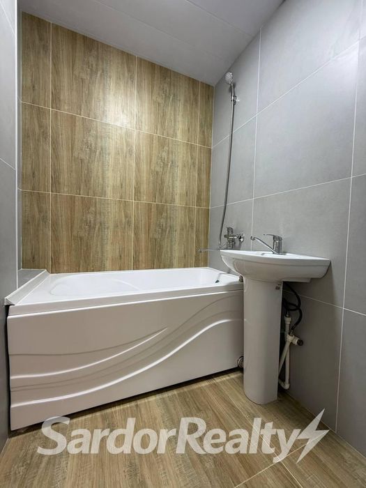 1в2 комнатная квартира на Авиасозлар 3