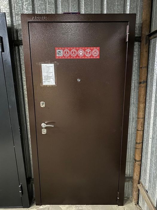 Двери входные Аргус