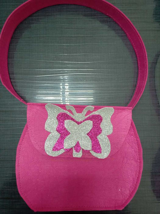 Сумочка для девочки из фетра