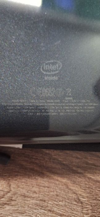 Tableta Asus cu cartela
