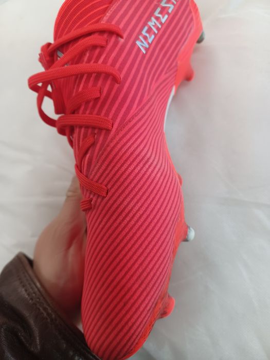 Найк Адидас Футболни обувки Бутонки детски калеври стоножки за деца