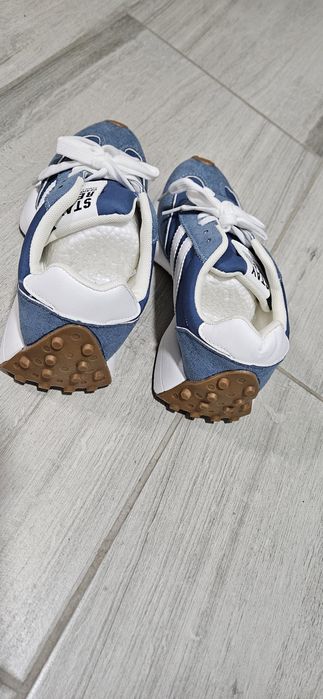 Adidasi dama 35 Nou