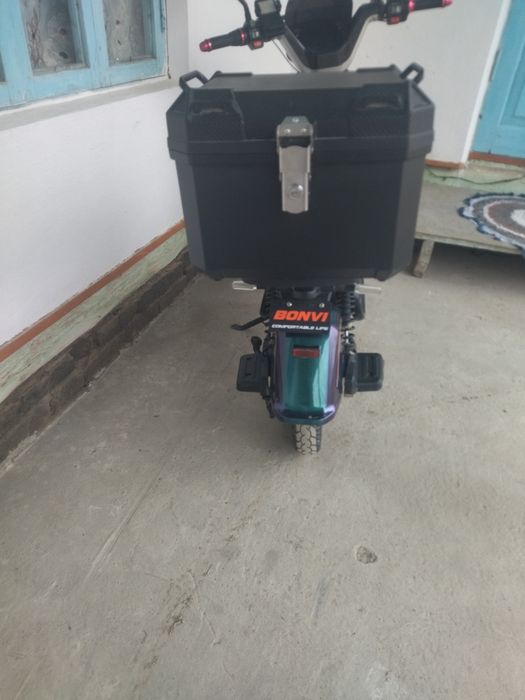 6ta batariya 100km yuradi 1zaryad bilan