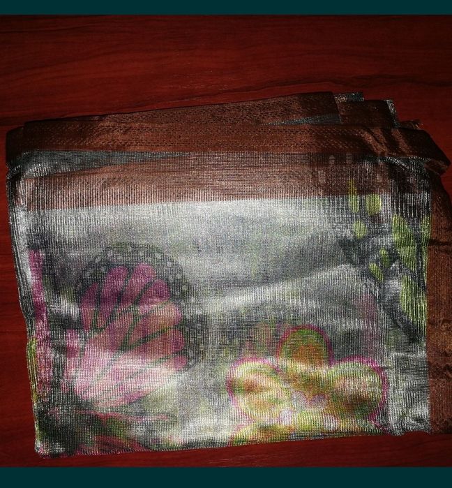 Perdea insecte cu închidere magnetică