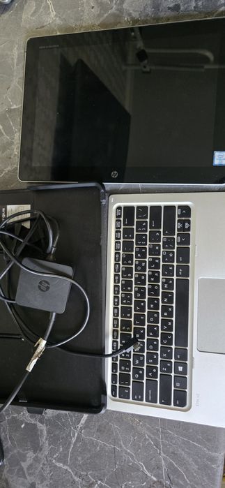 Ноутбук HP Core M5 8GB