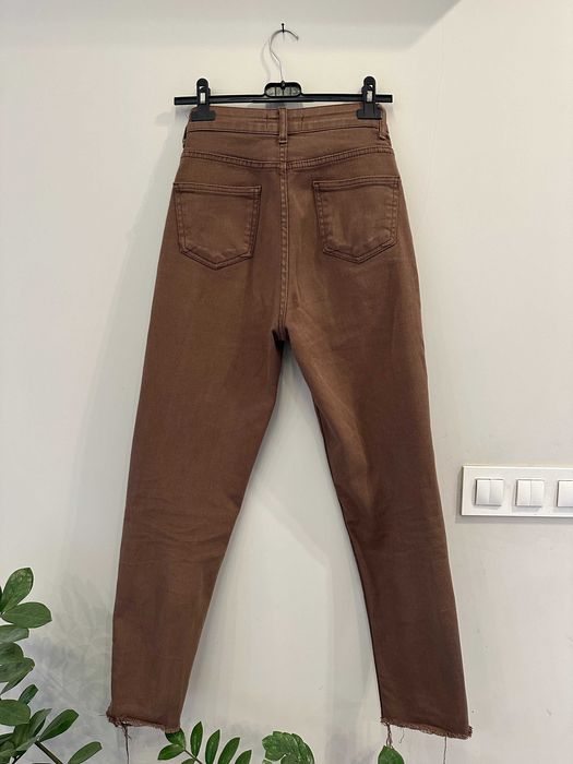 Кафяви дънки - размер 38