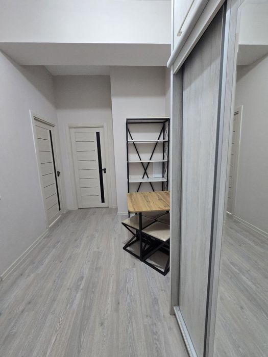 Keles kirovda yangi qurilgan xonadon sotiladi yaxshi narxda