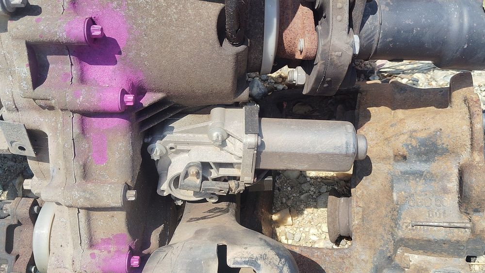 Grup fata  motoras 4x4 bmw x3 e83 2.0 150 cp m47 injectoare electromot