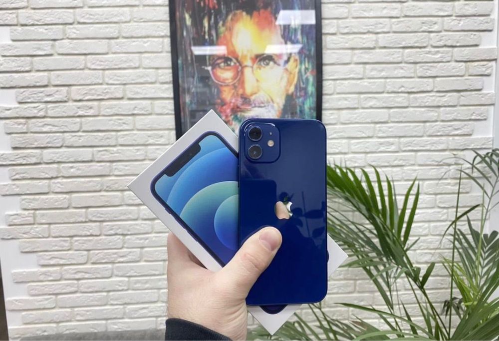 Продам iphone 12