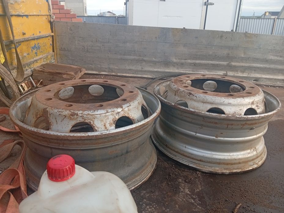 Без камерка диск сатылад 22,5   9 дык