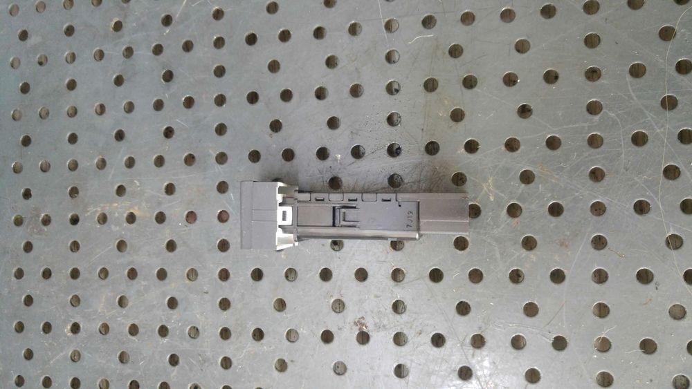 Buton asistenta coborare in panta chevrolet captiva c100 c140