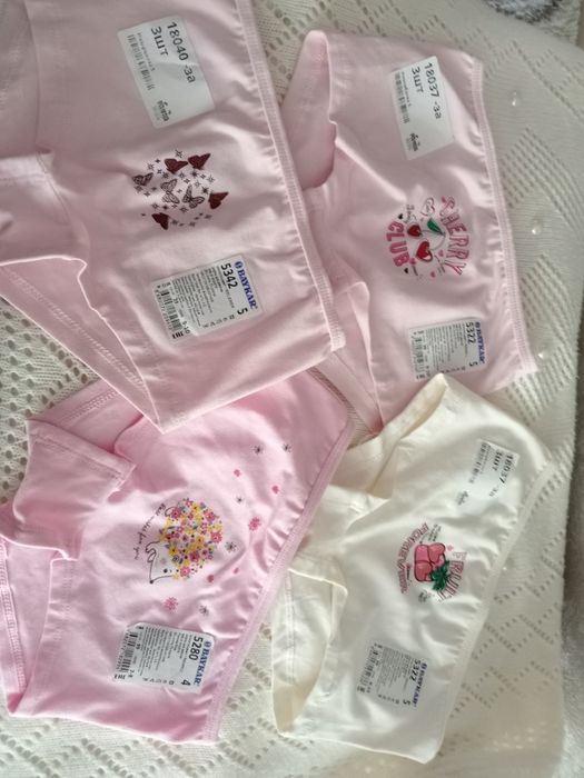 Трусики на девочку