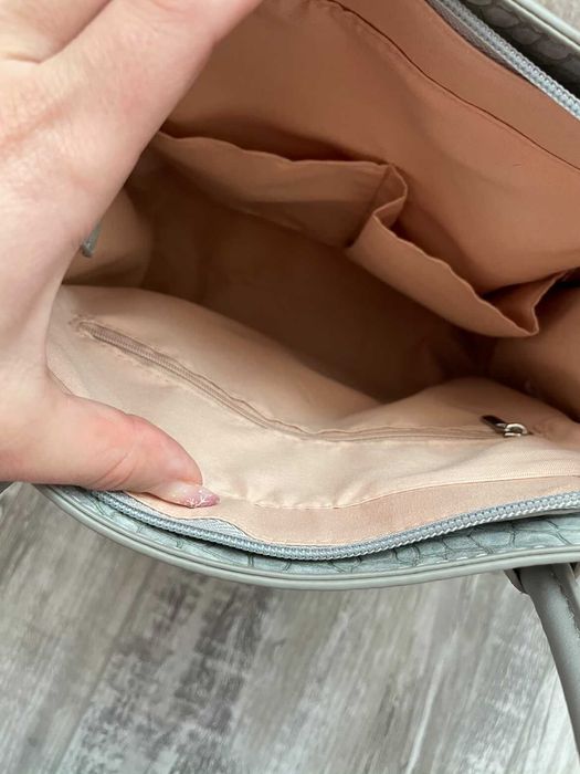 Дамска сива чанта