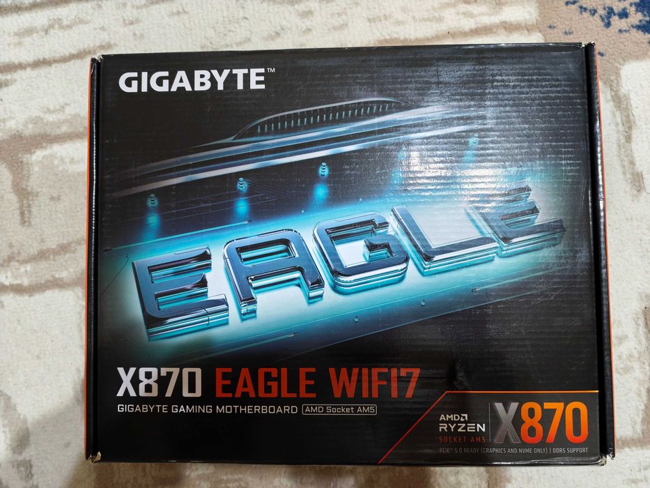 AMD Ryzen 7 7800X3D +Gigabyte X870 EAGLE WIFI7