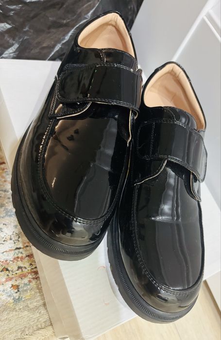 Туфли для мальчиков новый