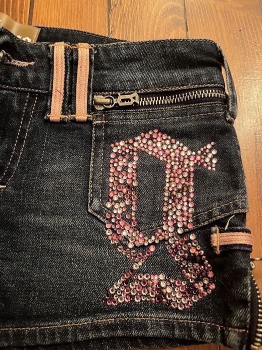 Къси панталонки galliano