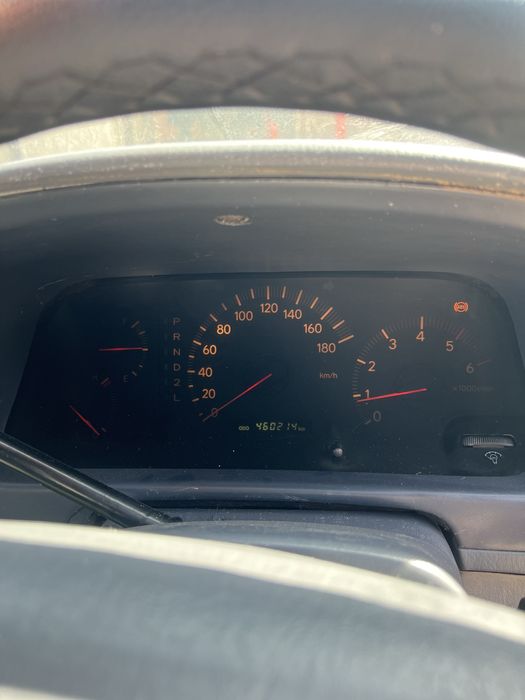 Продам Toyota Granvia