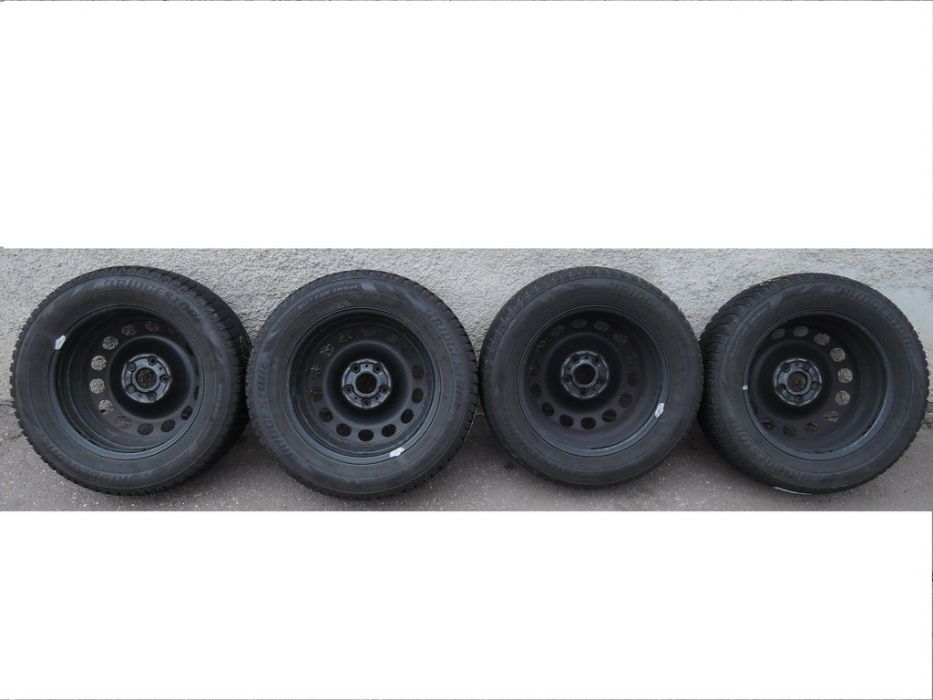 Roti jante cu anvelope Bridgestone de iarna 215/60R16