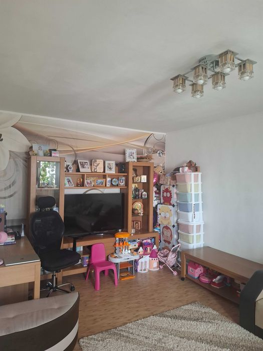 Apartament 2 camere, decomandat, zona Luica-Brancoveanu