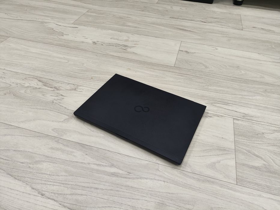 Fujitsu Lifebook U937 DDR4