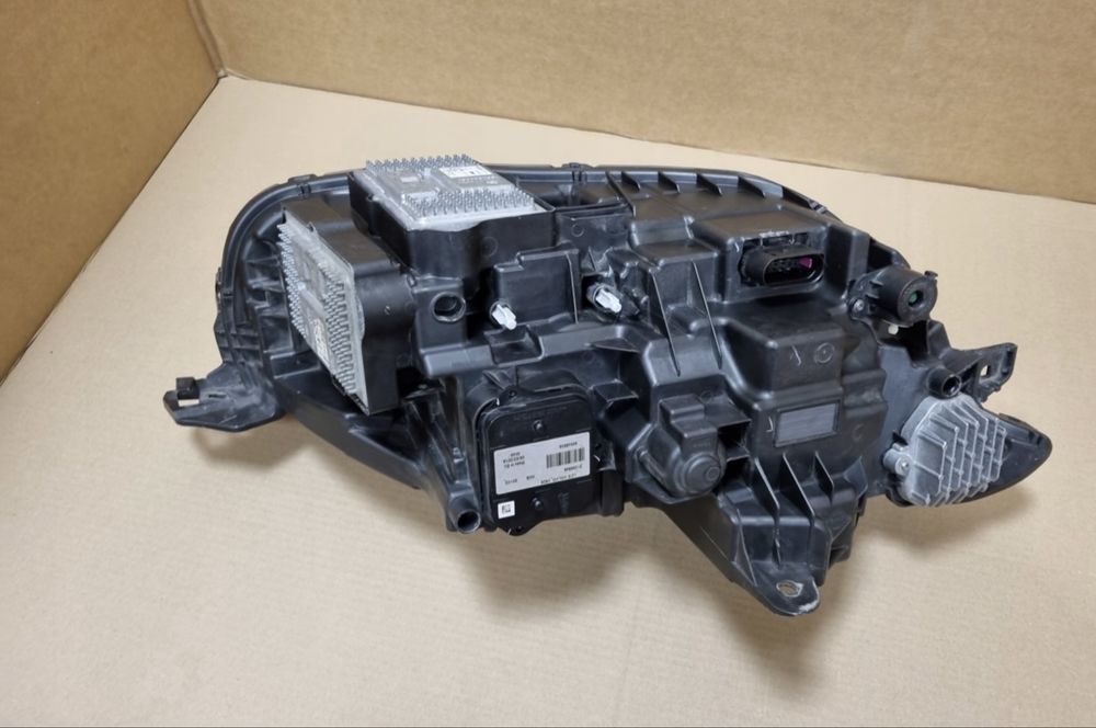 Ляв фар Волво ХЦ 90 фул лед/VOLVO XC90 II  FULL LED KPL. 31353153