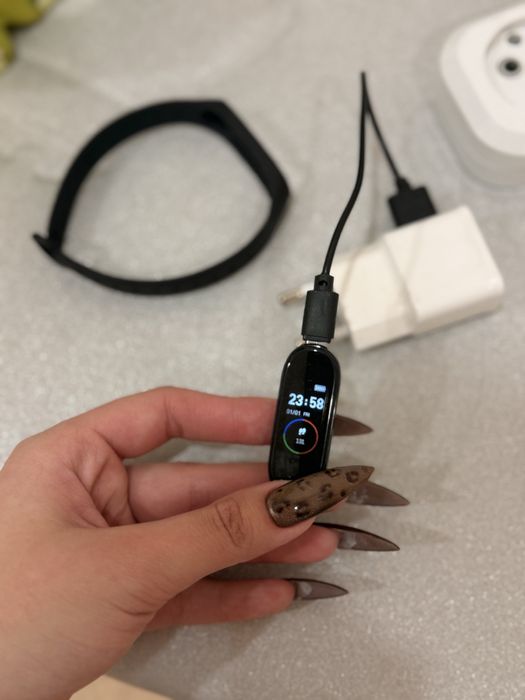 Смарт часы / фитнесс браслет