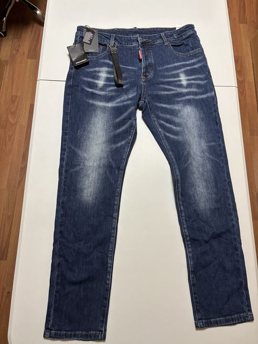 Дънки DSQUARED2 високо качество