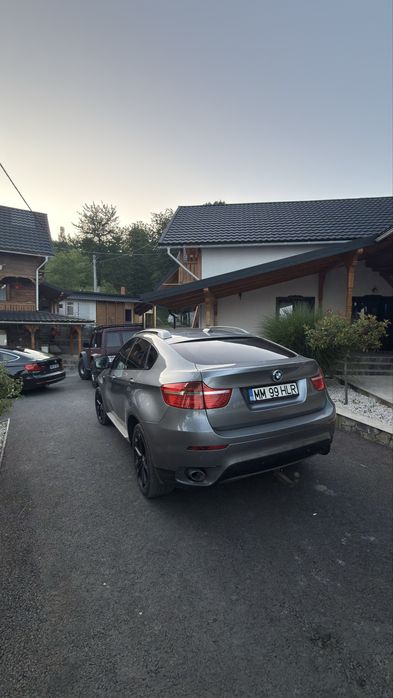 X6  2010 Autoutilitar