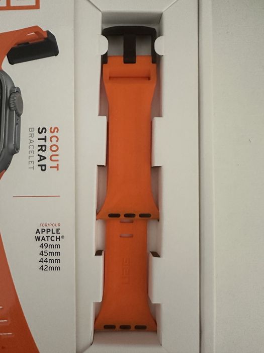 Curea UAG scout strap apple watch