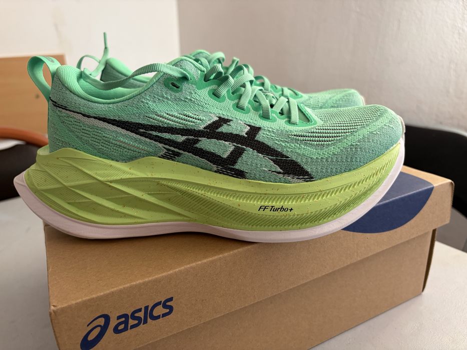 Asics Superblast 2