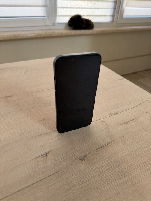 Продам iPhone 14 на 128GB