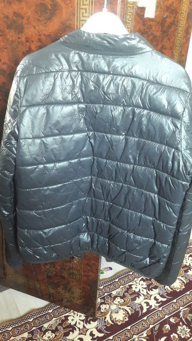 Продам куртки теплый