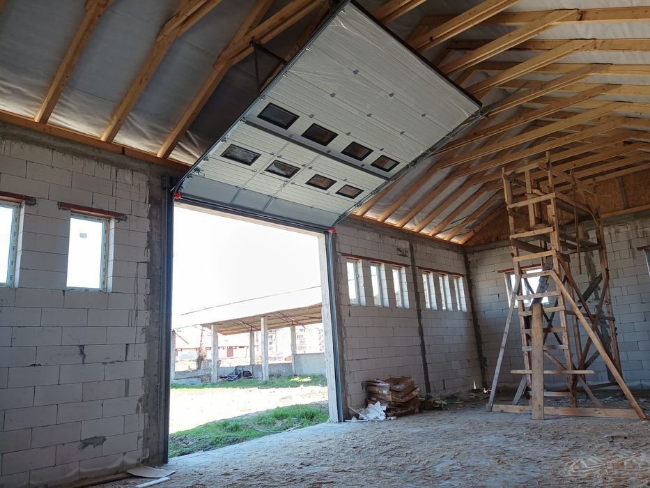 Usa de Garaj * Culori personalizate