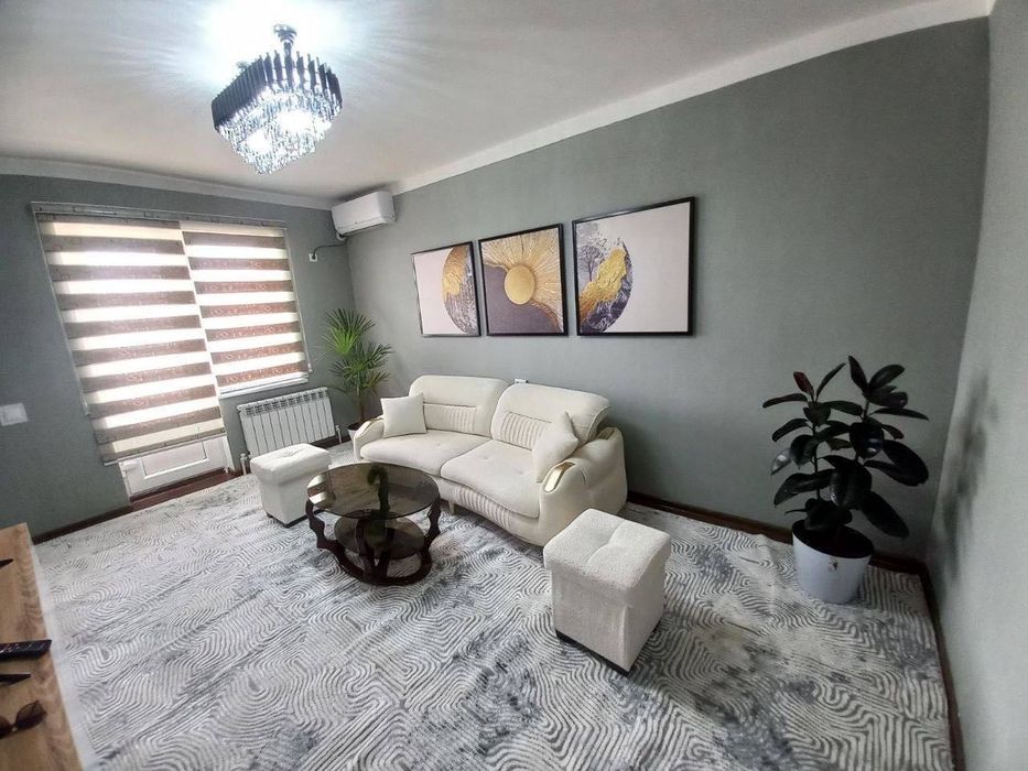 Сдается 3х комнатная квартира
С обстановкой ЛЮКС в городе Алмалыке