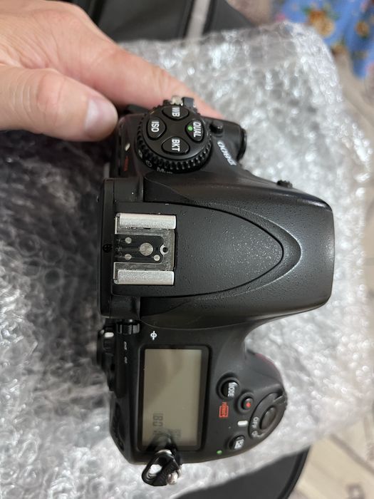 Продам Nikon D800