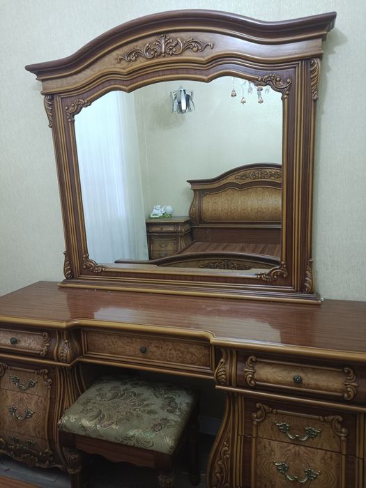 Мебель спальный гарнитур