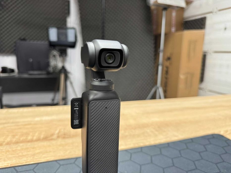 DJI Osmo Pocket 3 Creator Combo - Pachet Complet
