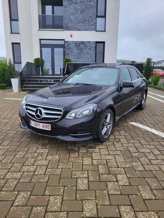 Mercedes Benz E220