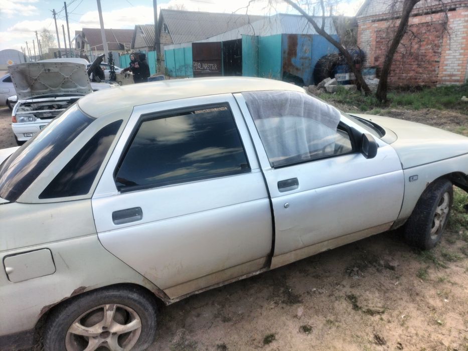 Продам машину  не на ходу