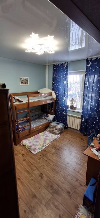 Двухярусная детская кровать