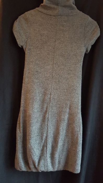 Rochie gri tricotata