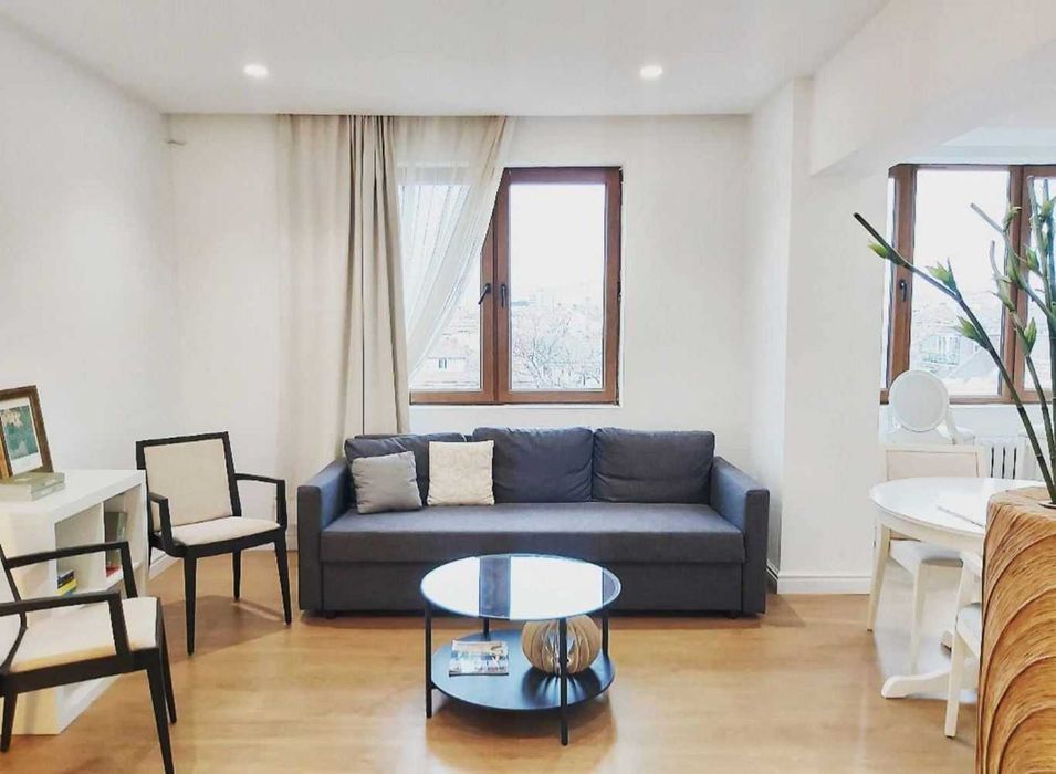 Дава се под наем Двустаен апартамент в София, Център - 70 кв.м за 800 € - Снимка #8