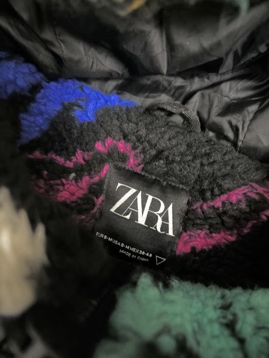 Geaca ZARA teddy/sherpa cu gluga (Blana sintetica)
