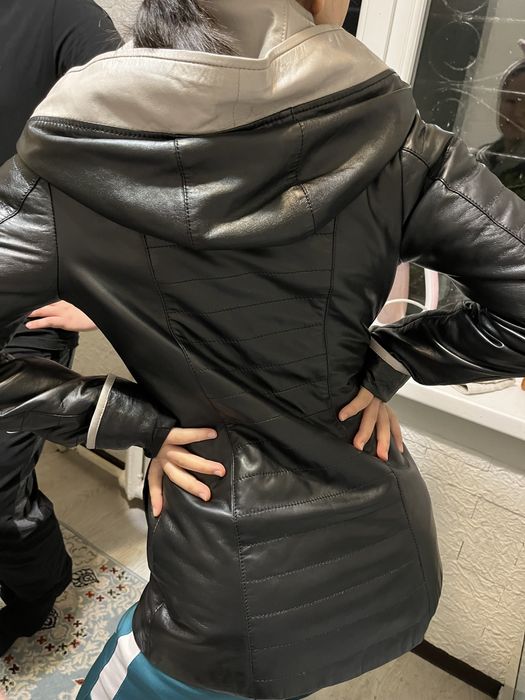 Продам куртку.