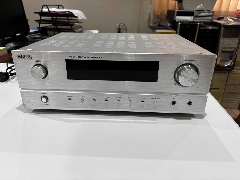 Усилвател FIDEK FAV-615