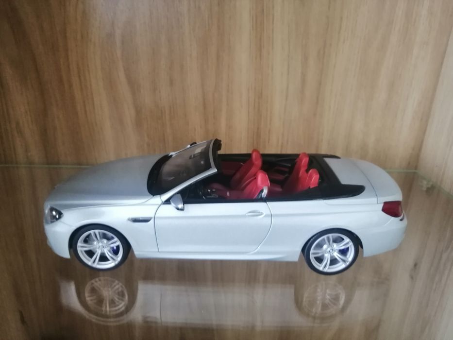 BMW M6, Paragon 1:18