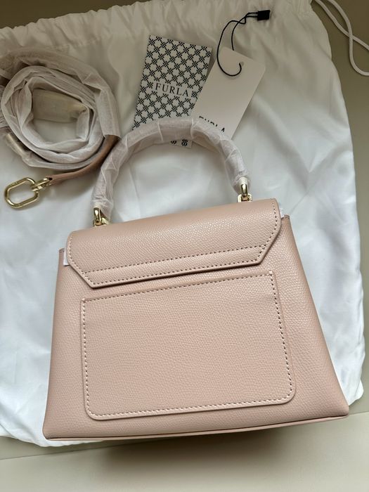 Чисто нова чанта Furla 1927 в бежов цвят