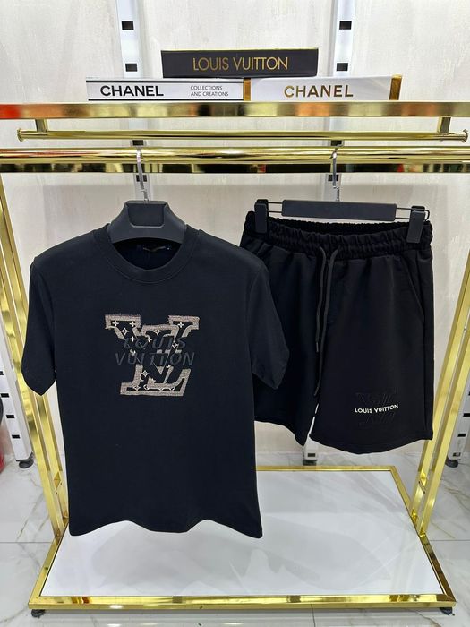 Мъжки летен комплект – тениска + къси панталони LOUIS VUITTON