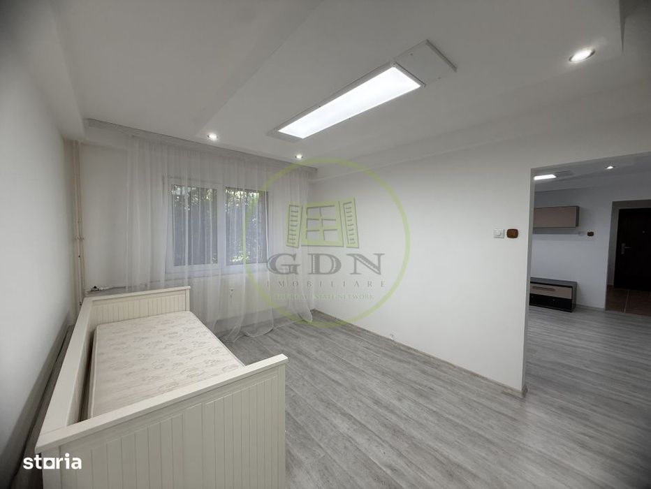 Apartament 3 camere, 63.8 mp, Centru