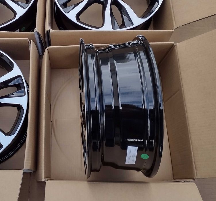 Jante 17 Renault Megane Fluence Latitude Scenic Laguna pe R16